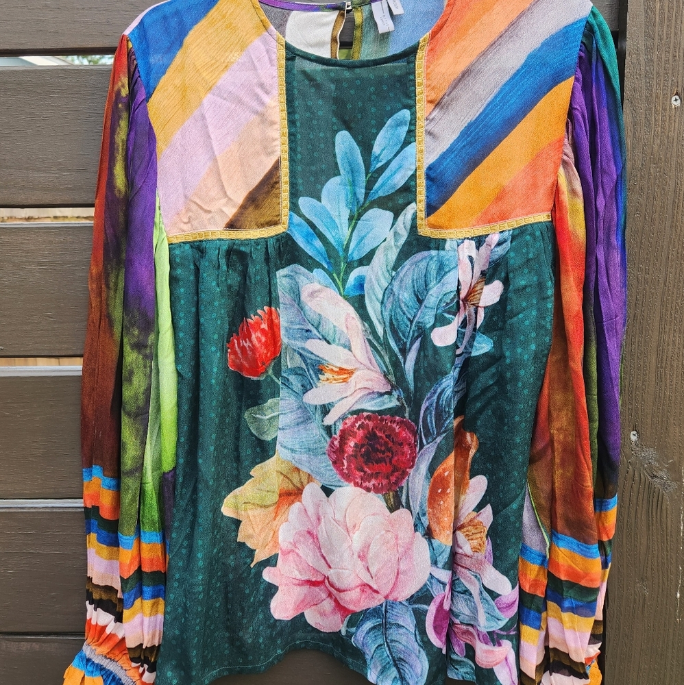 Long Sleeve Multi Color Blouse